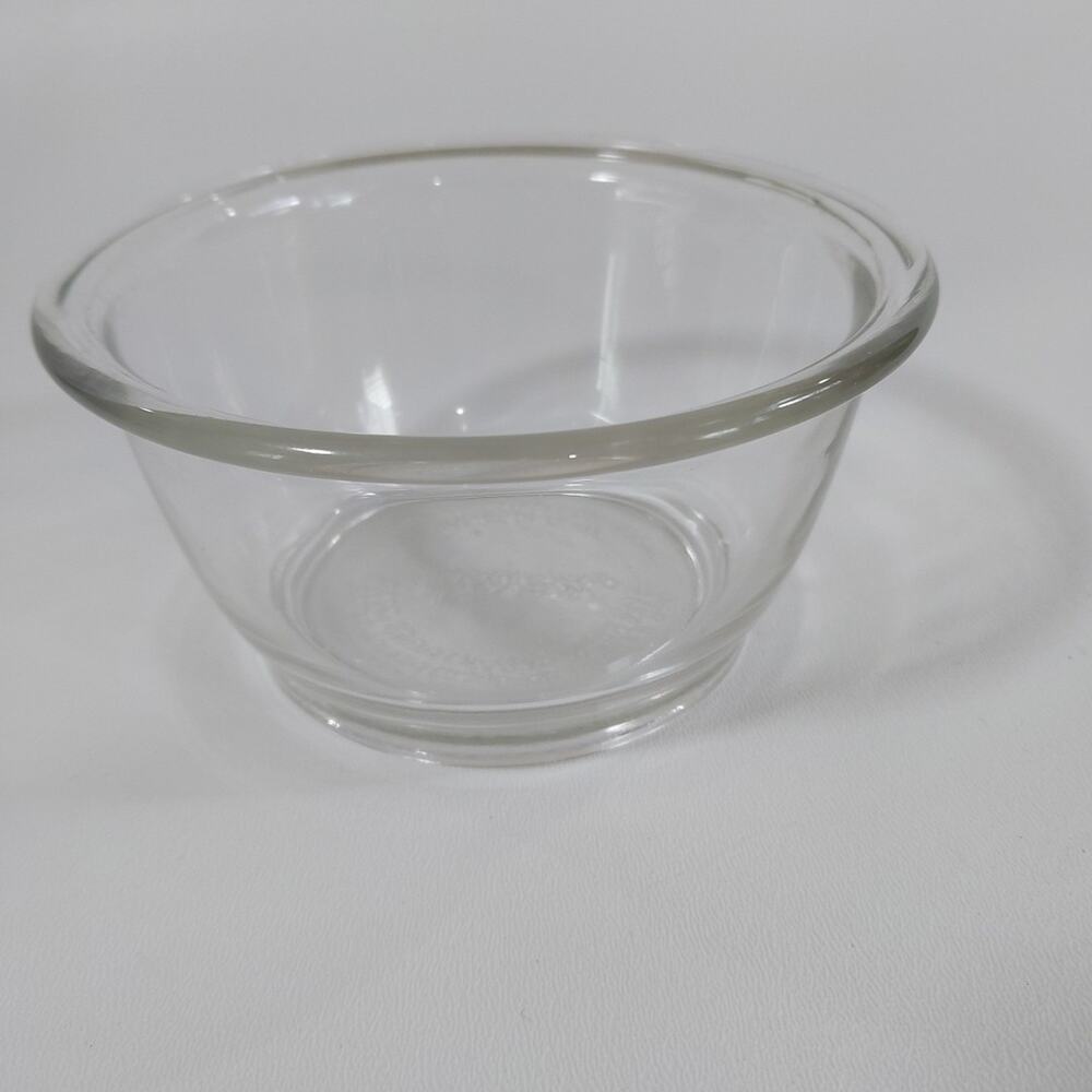 Pyrex 8200 1⅔ Cup Clear Glass Bowl 390 ml